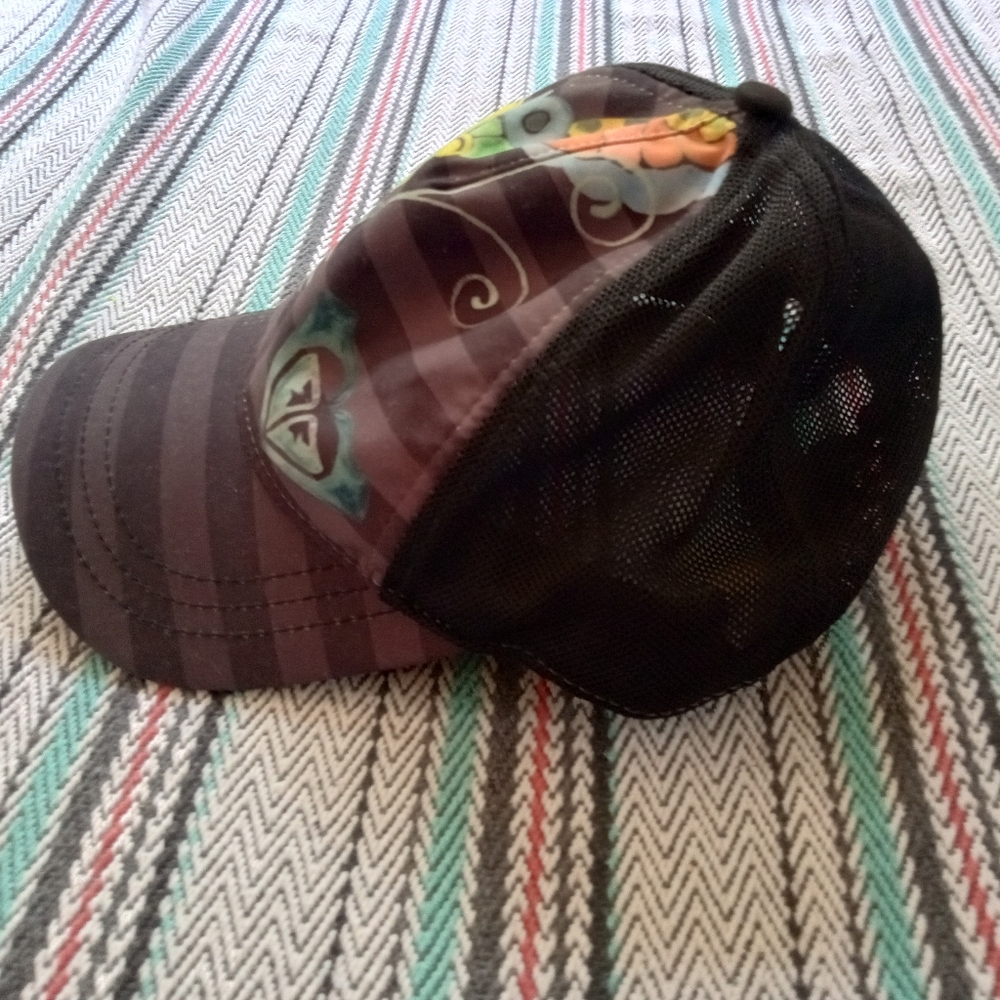 Roxy hat - Picture 2 of 3